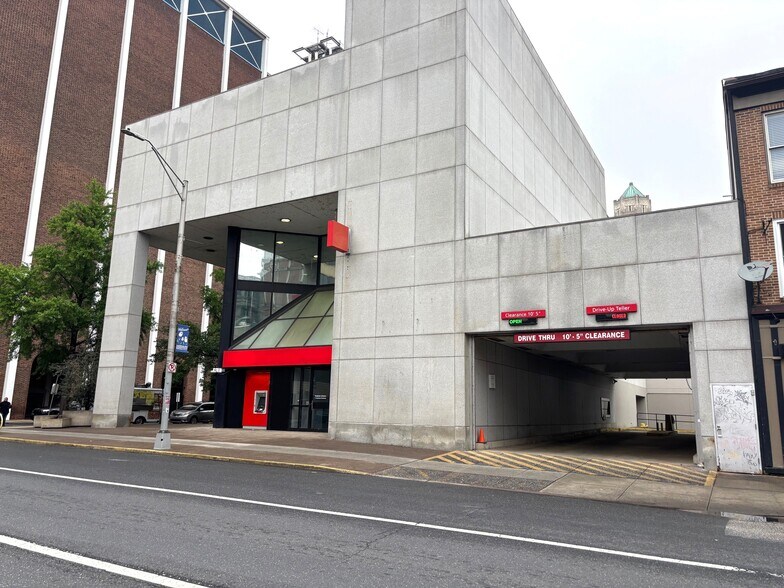 231-235 N 2nd St, Harrisburg, PA for sale - Building Photo - Image 2 of 12