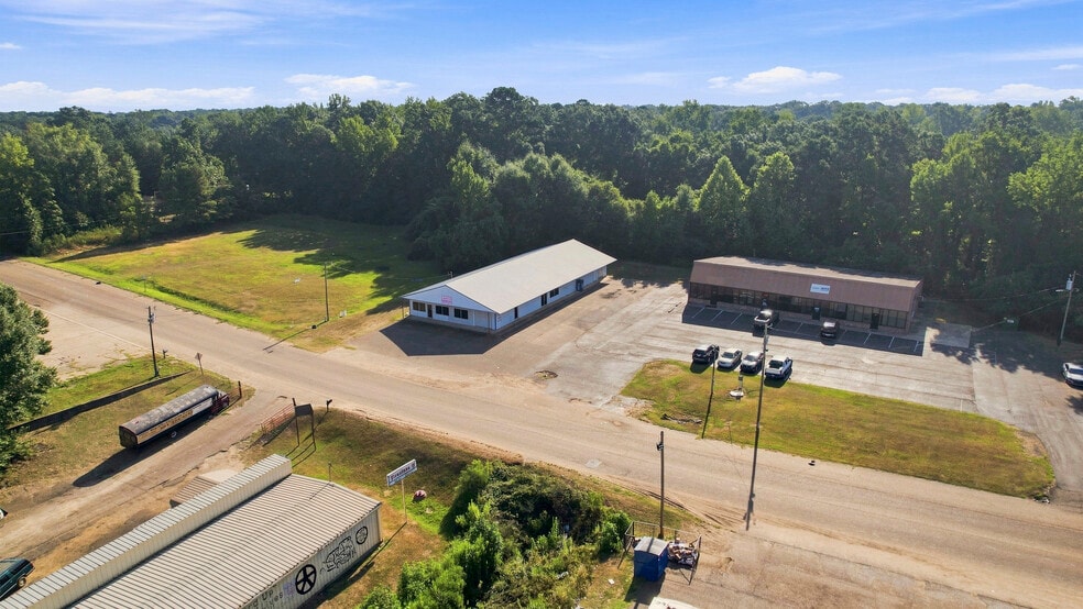 903 S Locust St, Mccomb, MS for sale - Building Photo - Image 3 of 22