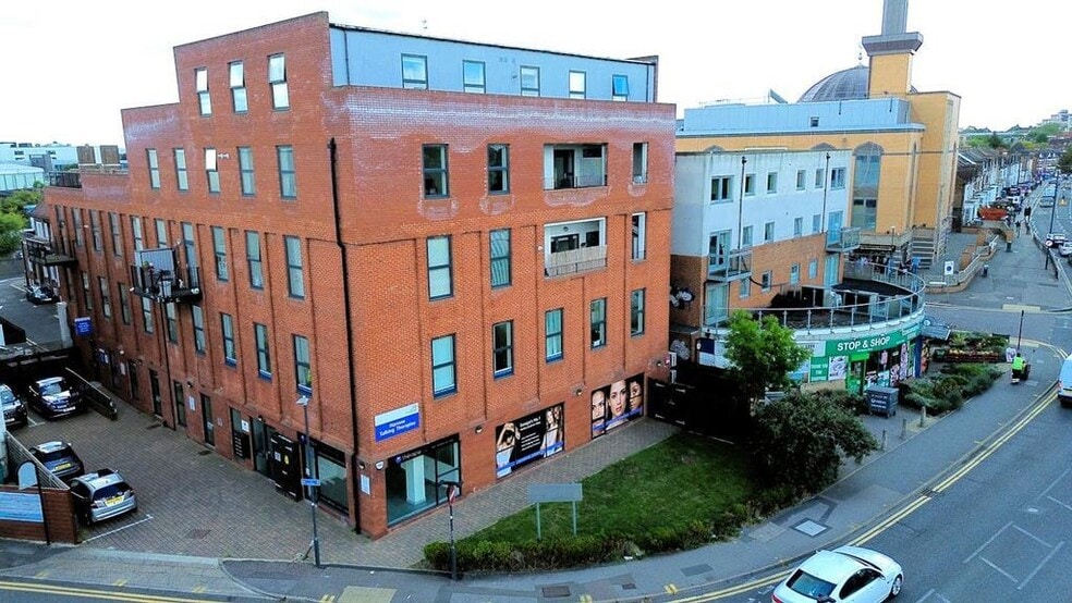 12-14 Station Rd, Harrow for lease - Building Photo - Image 3 of 10