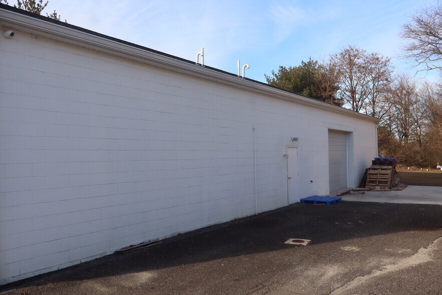 515 Williamstown Rd, Sicklerville, NJ à vendre - Photo du bâtiment - Image 2 de 8