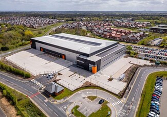 Plus de détails pour Omega Blvd, Warrington - Industriel à vendre