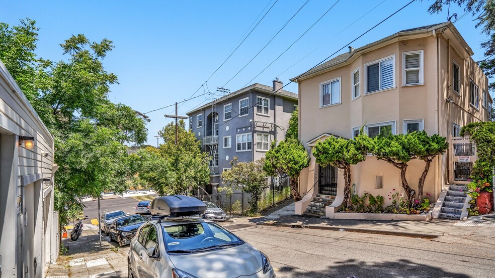 1000 E 33rd St, Oakland, CA à vendre - Photo intérieure - Image 3 de 76