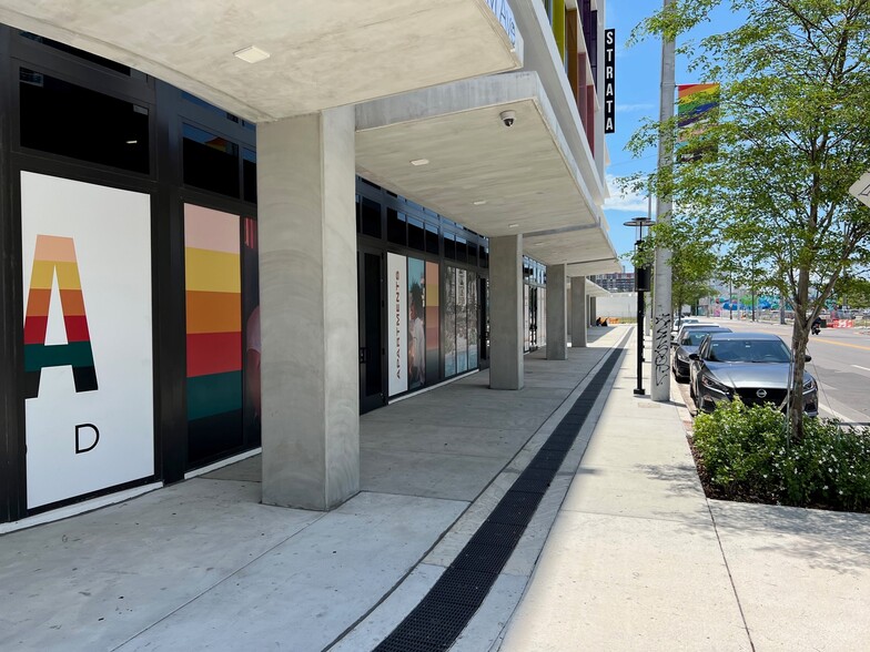 2221 N Miami Ave, Miami, FL à louer - Photo du bâtiment - Image 2 de 23