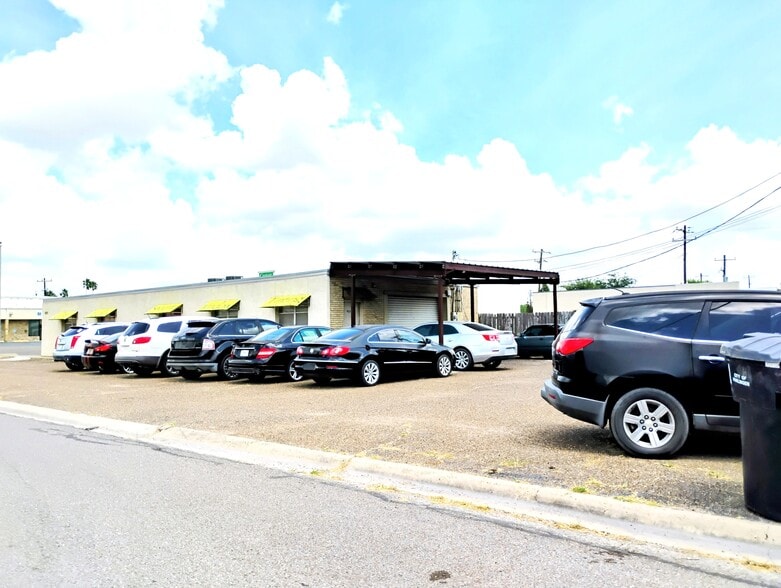 925 S 77 Sunshine Strip, Harlingen, TX for sale - Building Photo - Image 3 of 16