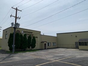 710 Rains Dr, Gladstone, MI for lease Building Photo- Image 1 of 8