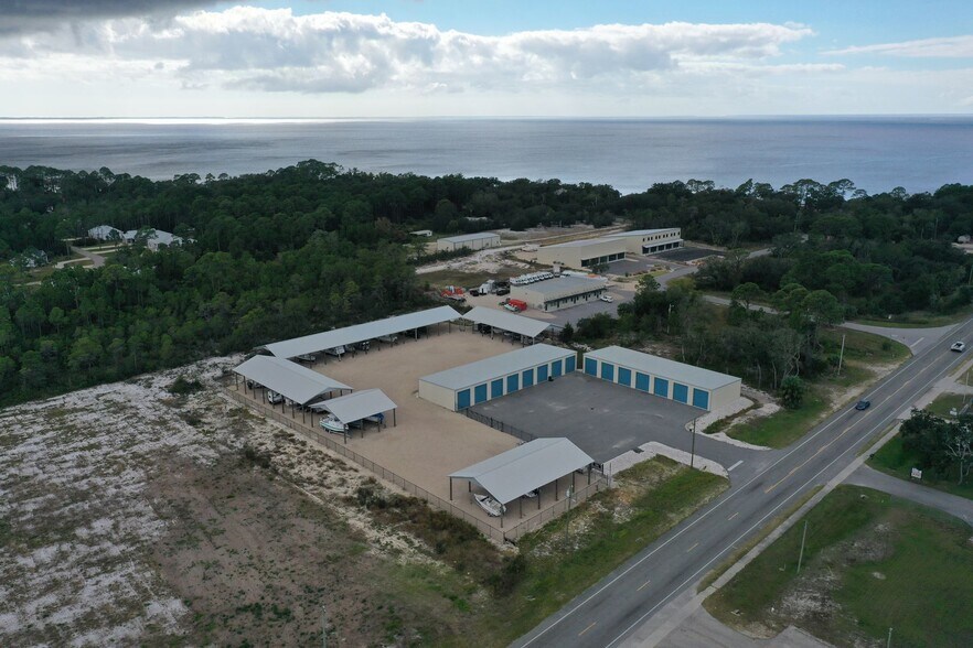 Self Storage Portfolio portfolio of 4 properties for sale on LoopNet.ca - Aerial - Image 3 of 12