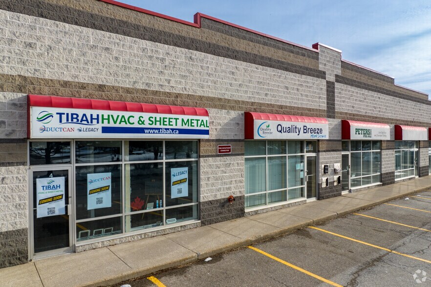 1440 Grahams Ln, Burlington, ON à louer - Photo du bâtiment - Image 3 de 4