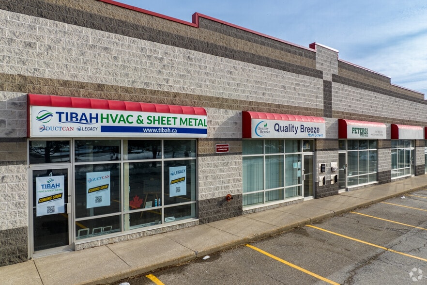 1440 Grahams Ln, Burlington, ON à louer - Photo du bâtiment - Image 3 de 4