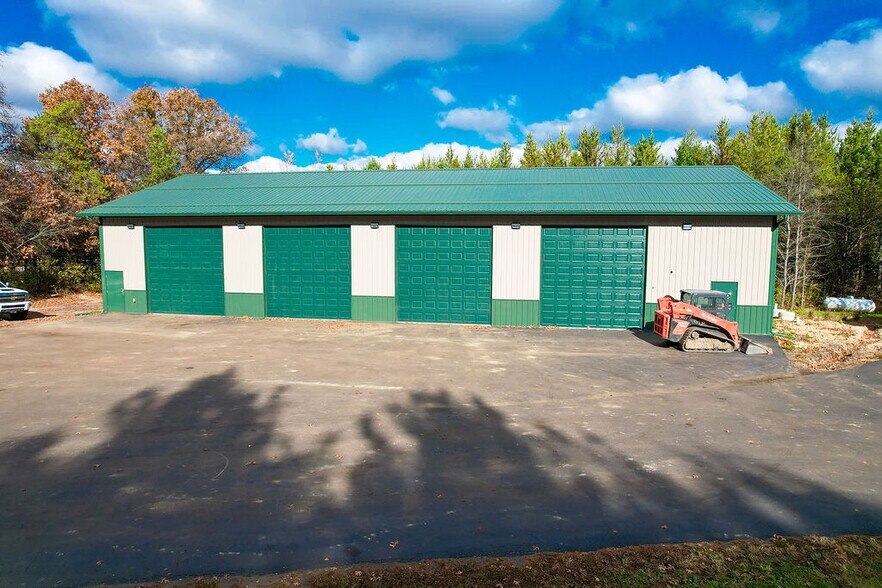 E8359 County Road H, Wisconsin Dells, WI à vendre - Photo du bâtiment - Image 3 de 36