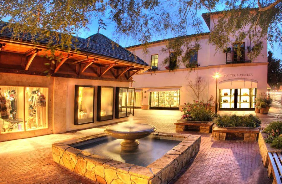 Ocean Ave & Mission St, Carmel, CA à louer - Photo du bâtiment - Image 3 de 3