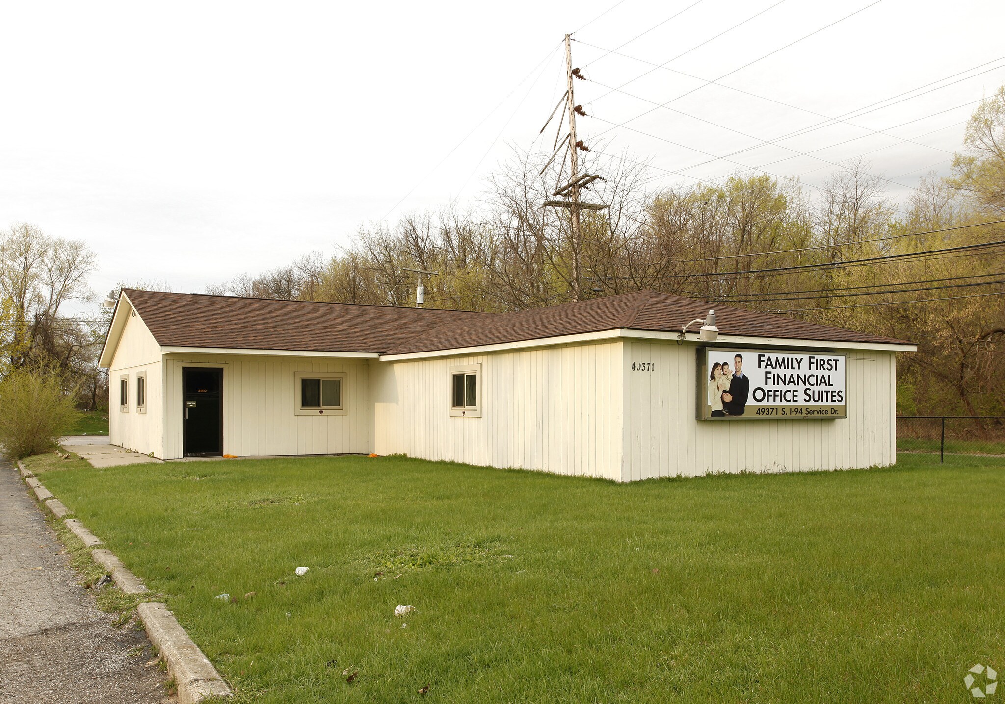 49371 S I-94 South Service Dr, Belleville, MI for lease Building Photo- Image 1 of 3
