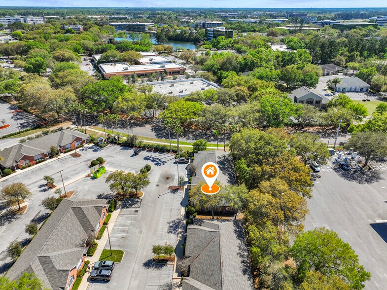 6817 Southpoint Pky, Jacksonville, FL à louer - Photo du bâtiment - Image 3 de 41