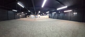 Plus de détails pour 323 E 9th St, Hopkinsville, KY - Commerce de détail à louer