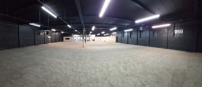 More details for 323 E 9th St, Hopkinsville, KY - Retail for Lease