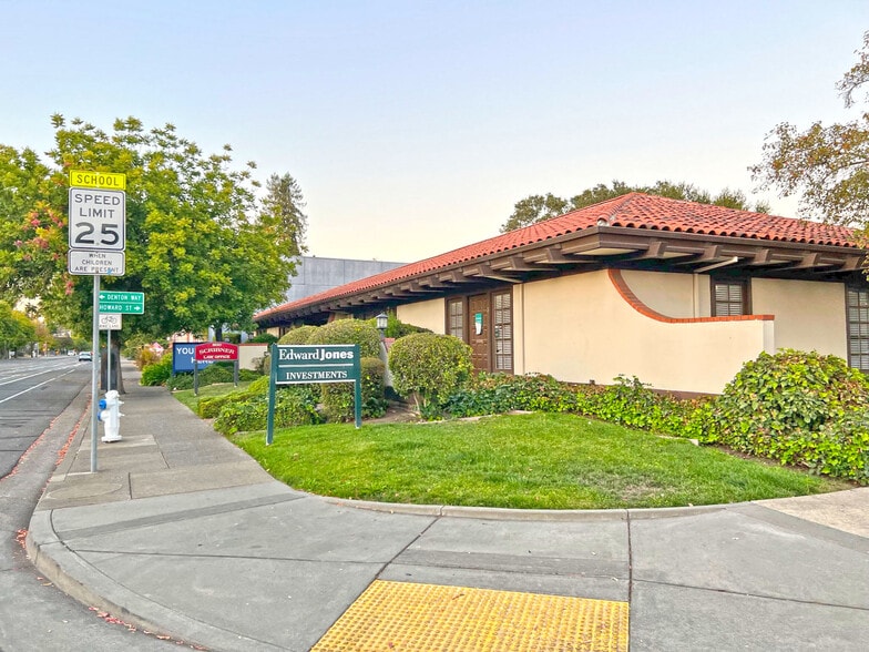 800 Mendocino Ave, Santa Rosa, CA for lease - Building Photo - Image 3 of 6