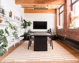 44 Merrimac St, Newburyport, MA for lease Interior Photo- Image 1 of 2