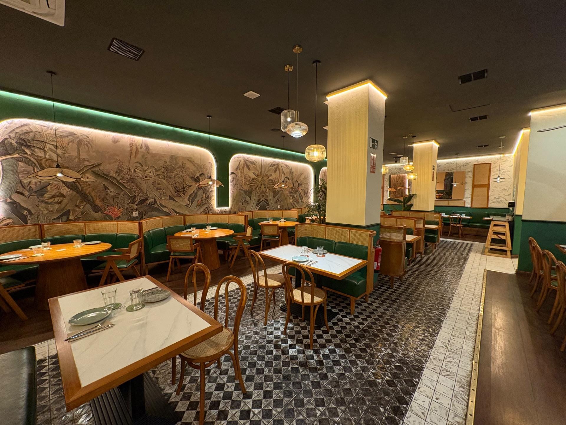 Commerce de détail dans Madrid, Madrid à louer Photo intérieure- Image 1 de 11