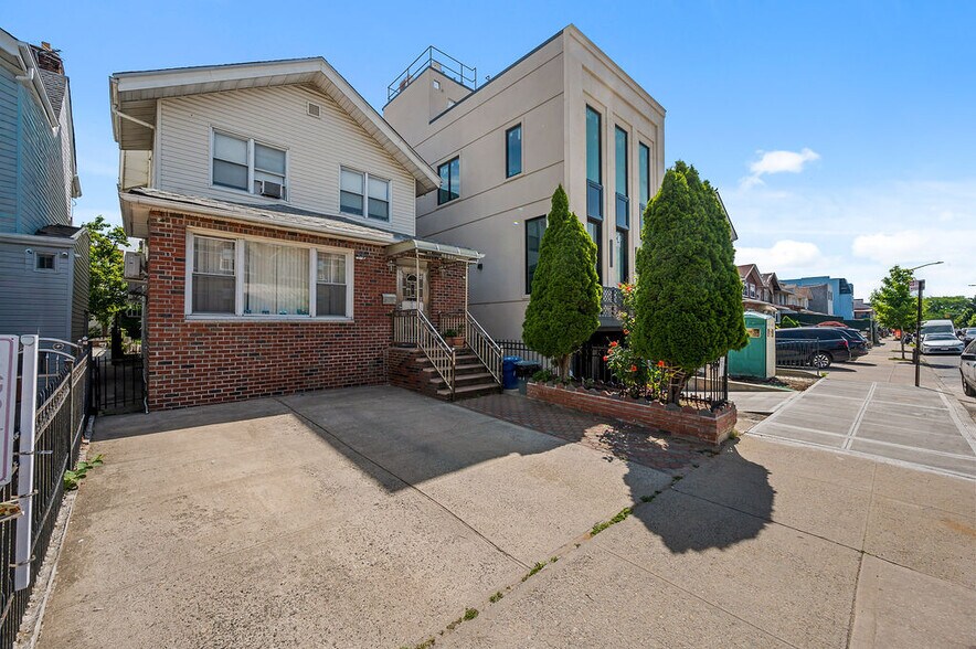 1817 63rd St, Brooklyn, NY for sale - Building Photo - Image 3 of 25