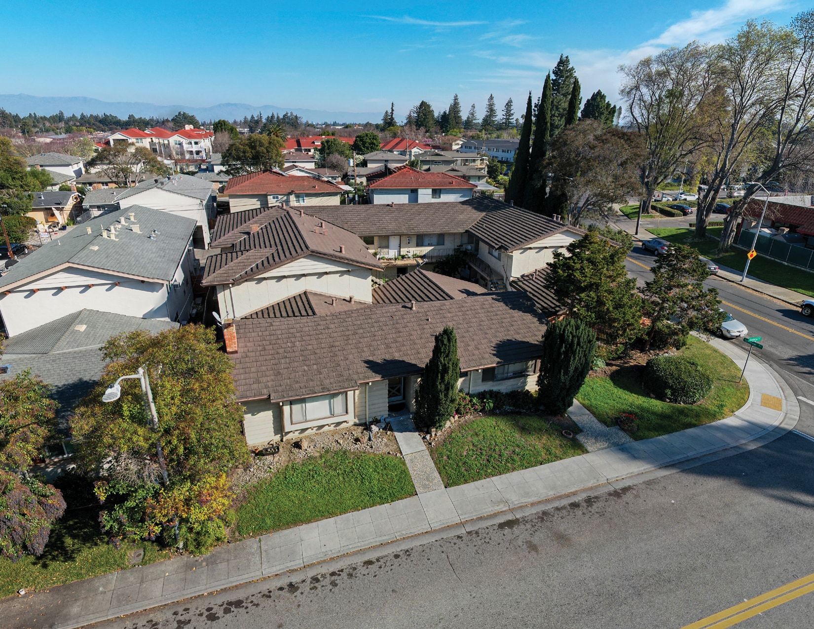 857 Gallatin Dr, Santa Clara, CA à vendre Photo principale- Image 1 de 31