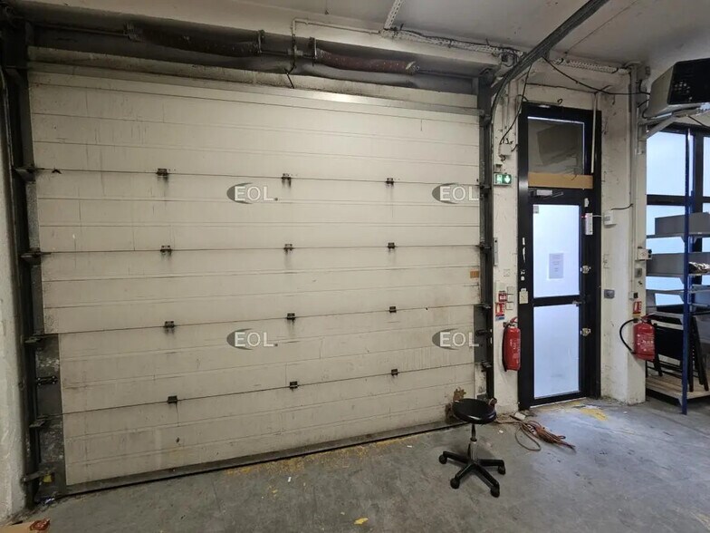 Bureau dans Ivry-sur-Seine à louer - Photo du bâtiment - Image 3 de 13