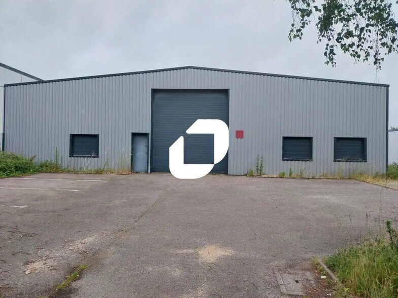 7 Rue Louis Pasteur, Treillières for lease - Building Photo - Image 1 of 5