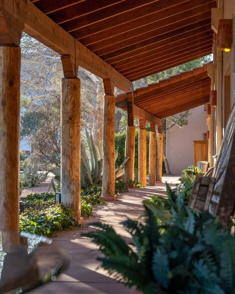 10 Rojo Dr, Sedona, AZ for sale - Building Photo - Image 2 of 50