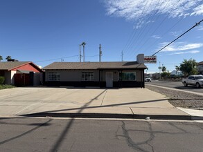 9401 N 3rd Dr, Phoenix, AZ for lease Interior Photo- Image 2 of 8