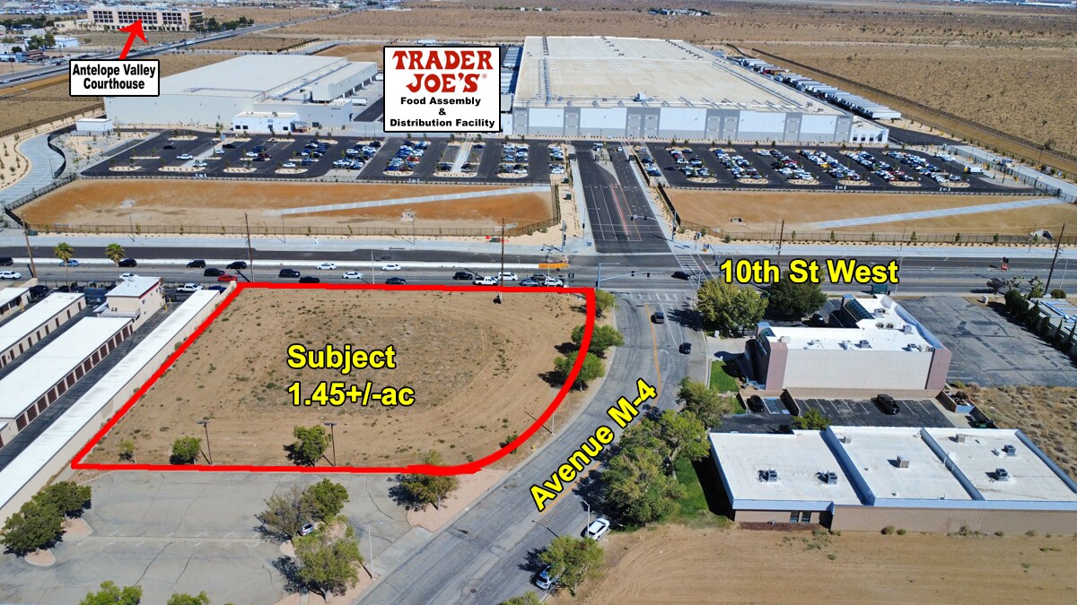 NWC 10th Street W & Avenue M-4, Palmdale, CA à vendre Aérien- Image 1 de 6