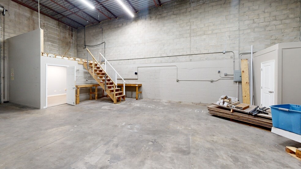 1620-1646 SE Village Green Dr, Port, Port Saint Lucie, FL for lease - Matterport 3D Scan - Image 2 of 12