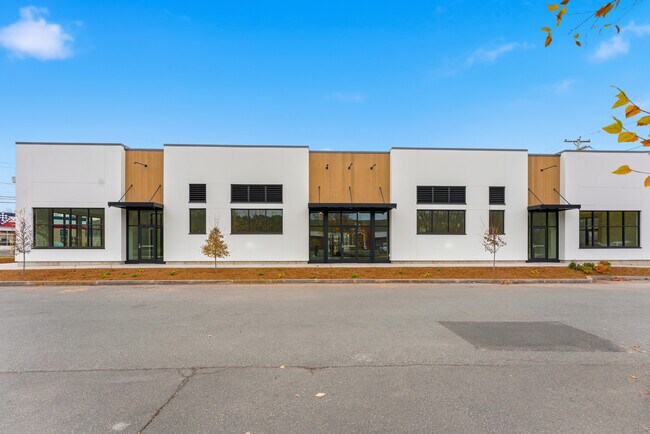 More details for 5 Fulton Ave, Northampton, MA - Retail for Lease