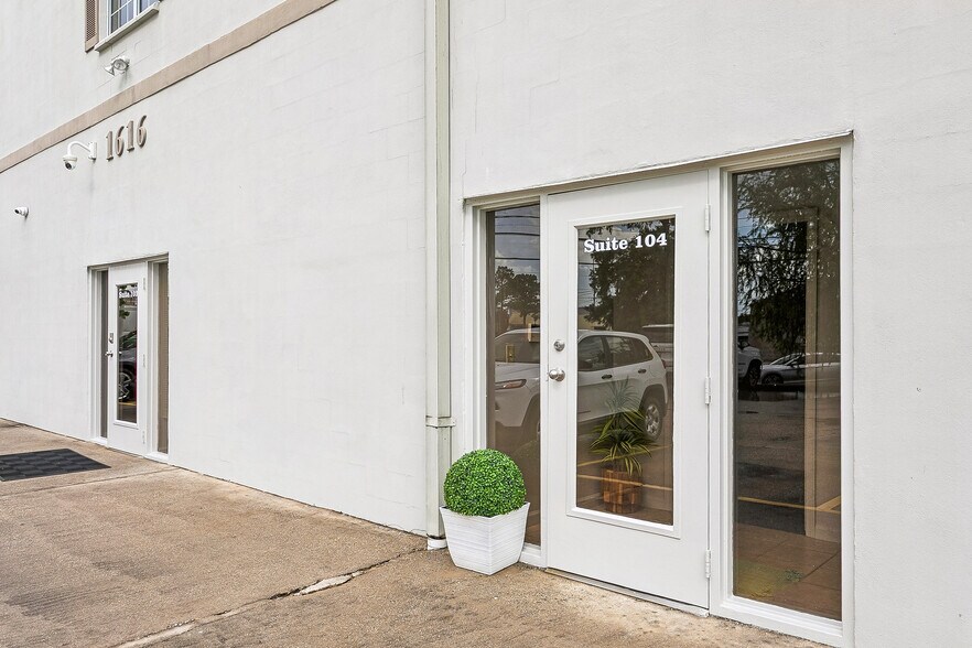 1616 L And A Rd, Metairie, LA à louer - Photo du bâtiment - Image 3 de 48