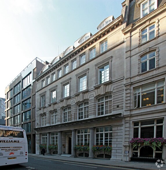 8 Lloyds Ave, London for lease - Building Photo - Image 2 of 4