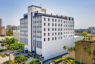 Plus de détails pour 1920 E Hallandale Beach Blvd, Hallandale Beach, FL - Bureau à vendre