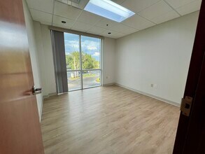 7550 Futures Dr, Orlando, FL à louer Photo intérieure- Image 1 de 5