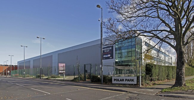 Plus de détails pour Bath Rd, West Drayton - Industriel à louer
