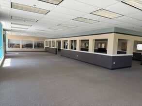 1715 W Redlands Blvd, Redlands, CA à louer Photo du bâtiment- Image 1 de 6