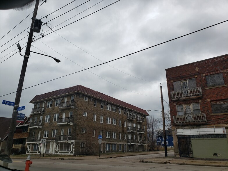 917 E 123rd St, Cleveland, OH à vendre - Photo du bâtiment - Image 2 de 2