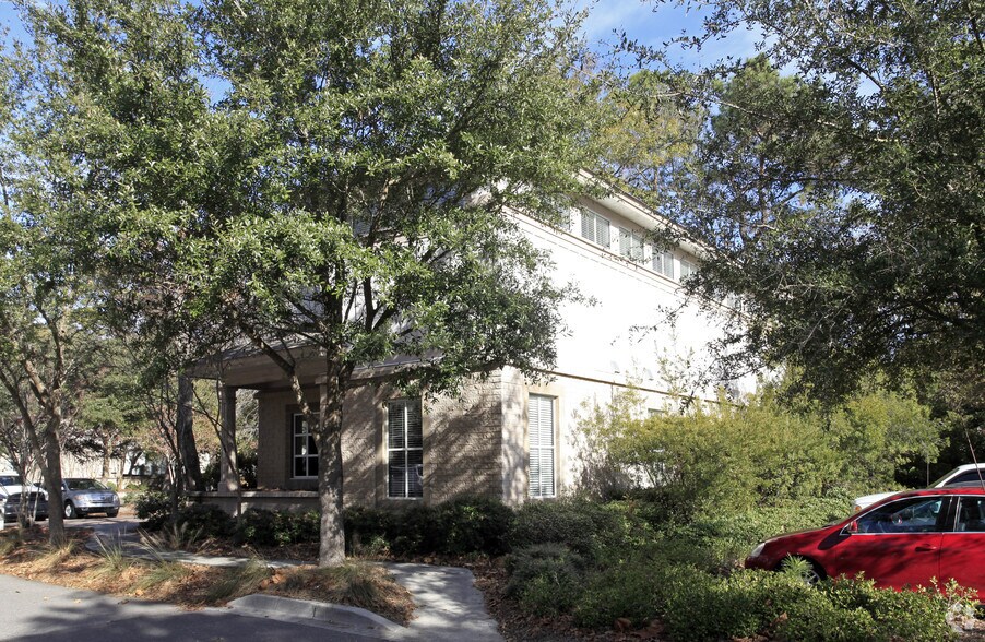 1037 Chuck Dawley Blvd, Mount Pleasant, SC à louer - Photo du bâtiment - Image 2 de 22