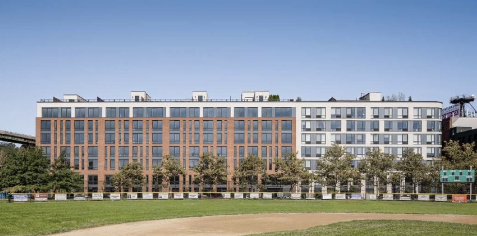 372 9th St, Jersey City, NJ for lease - Primary Photo - Image 1 of 11