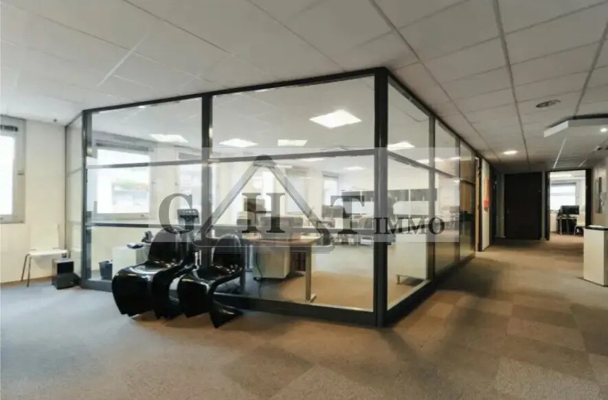 Bureau dans Saint-Maur-des-Fossés à vendre - Photo intérieure - Image 2 de 9