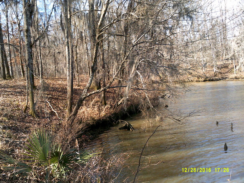 Fisherman's Bay, Lowndesboro, AL à vendre - Photo principale - Image 1 de 10