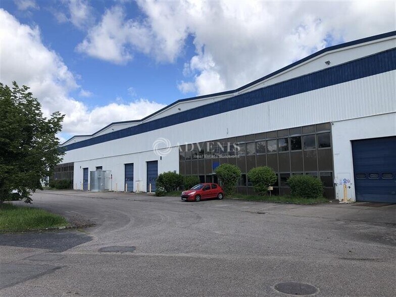 Industrial in Gondreville for lease - Building Photo - Image 3 of 8