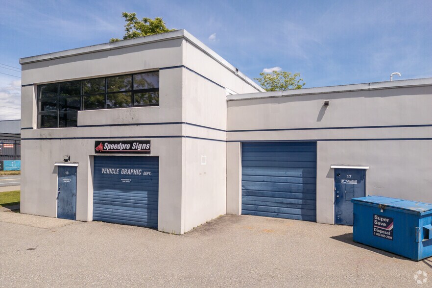 18812 96th Ave, Surrey, BC à louer - Photo du bâtiment - Image 2 de 4