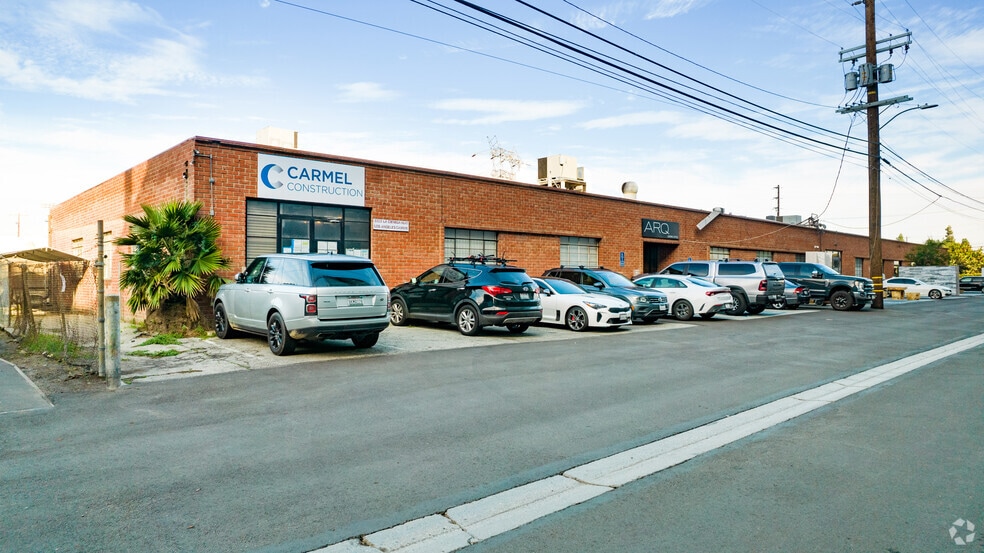 3221-3223 S La Cienega Blvd, Los Angeles, CA for lease - Building Photo - Image 2 of 9