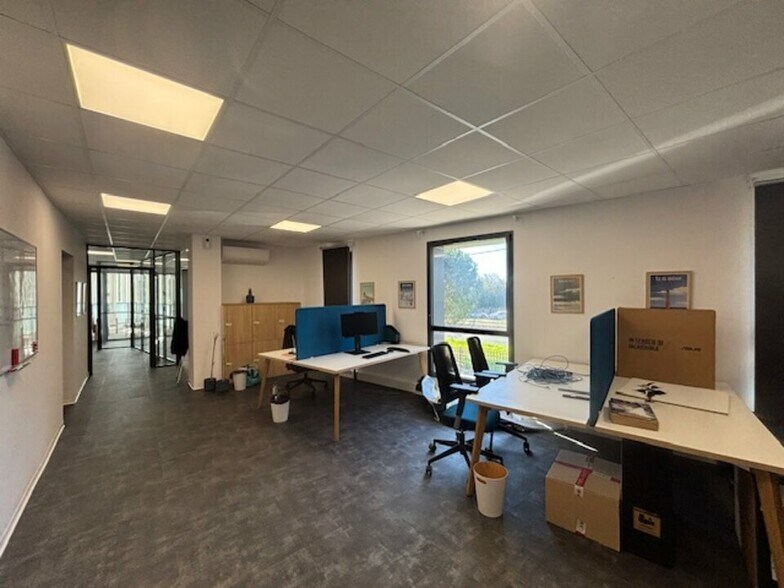 Bureau dans Lattes à louer - Photo du bâtiment - Image 3 de 7
