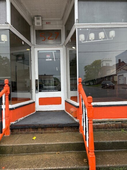 525-527 Tremont Ave SW, Massillon, OH à louer - Photo du bâtiment - Image 2 de 11