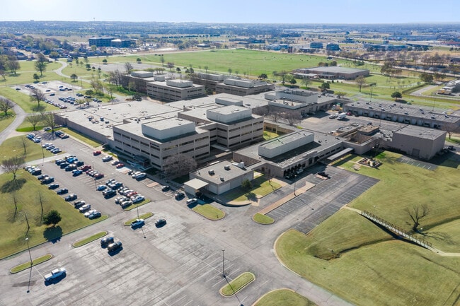 Plus de détails pour 4500 S 129th East Ave, Tulsa, OK - Bureau à louer