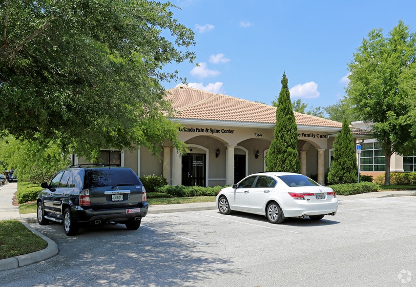 7364 Stonerock Cir, Orlando, FL for lease - Primary Photo - Image 1 of 24