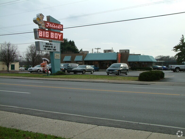 840 Lila Ave, Milford, OH à louer - Photo principale - Image 1 de 1