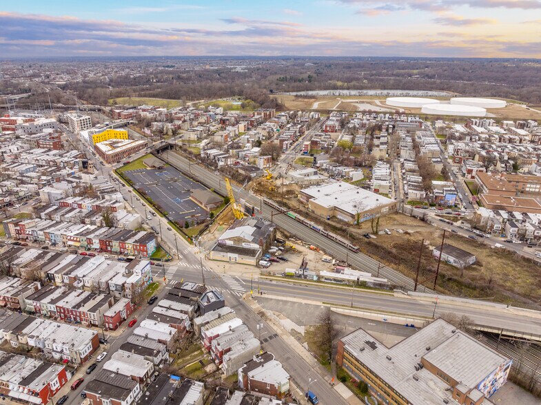 2839 W Glenwood Ave, Philadelphia, PA à louer - Photo du bâtiment - Image 3 de 16
